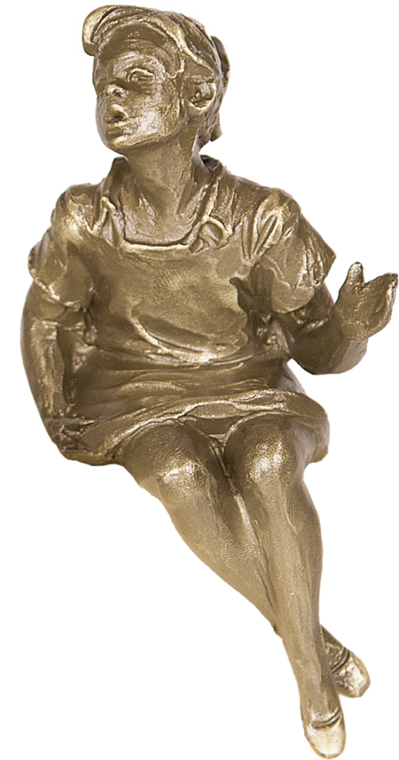 Sitting girl fully sculpted h = 12 cm, 6 x 6 cm