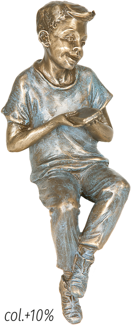 Sitting boy fully sculpted mit Buch h = 22 cm, 9 x 9 cm