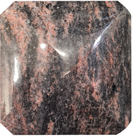 Granitdeckel quadratisch, gewölbt