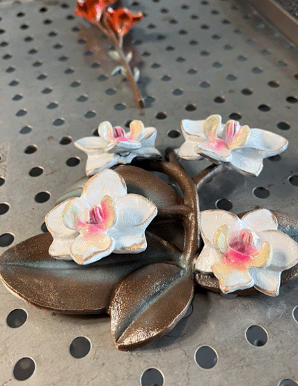 Bronze Blumen in Farbe